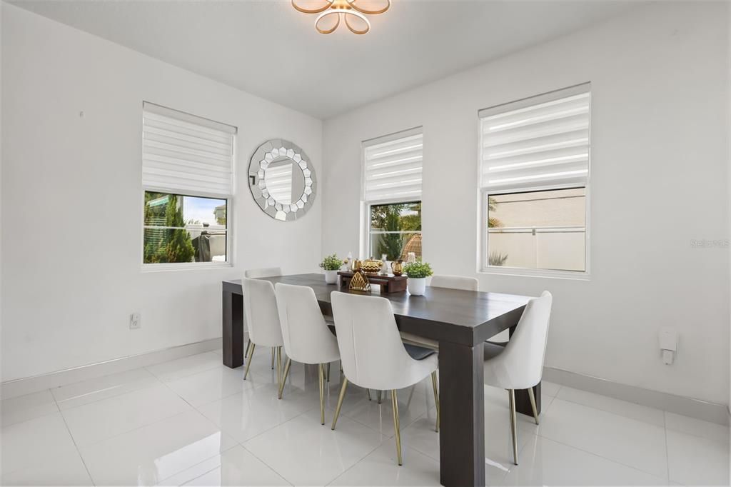 For Sale: $850,000 (3 beds, 2 baths, 2307 Square Feet)