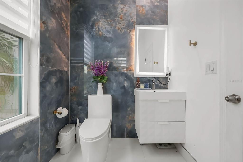 For Sale: $850,000 (3 beds, 2 baths, 2307 Square Feet)