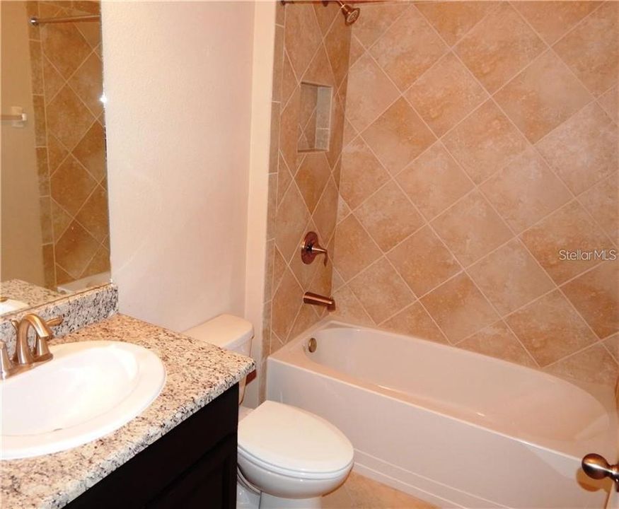 For Rent: $3,145 (4 beds, 3 baths, 2528 Square Feet)