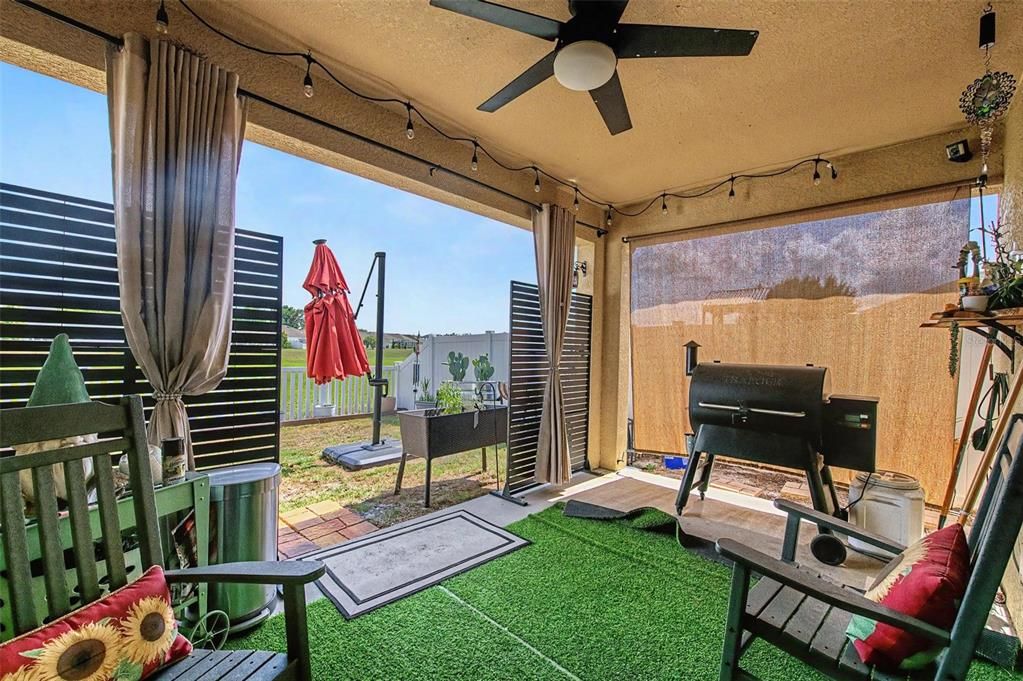 For Sale: $367,000 (4 beds, 2 baths, 2186 Square Feet)