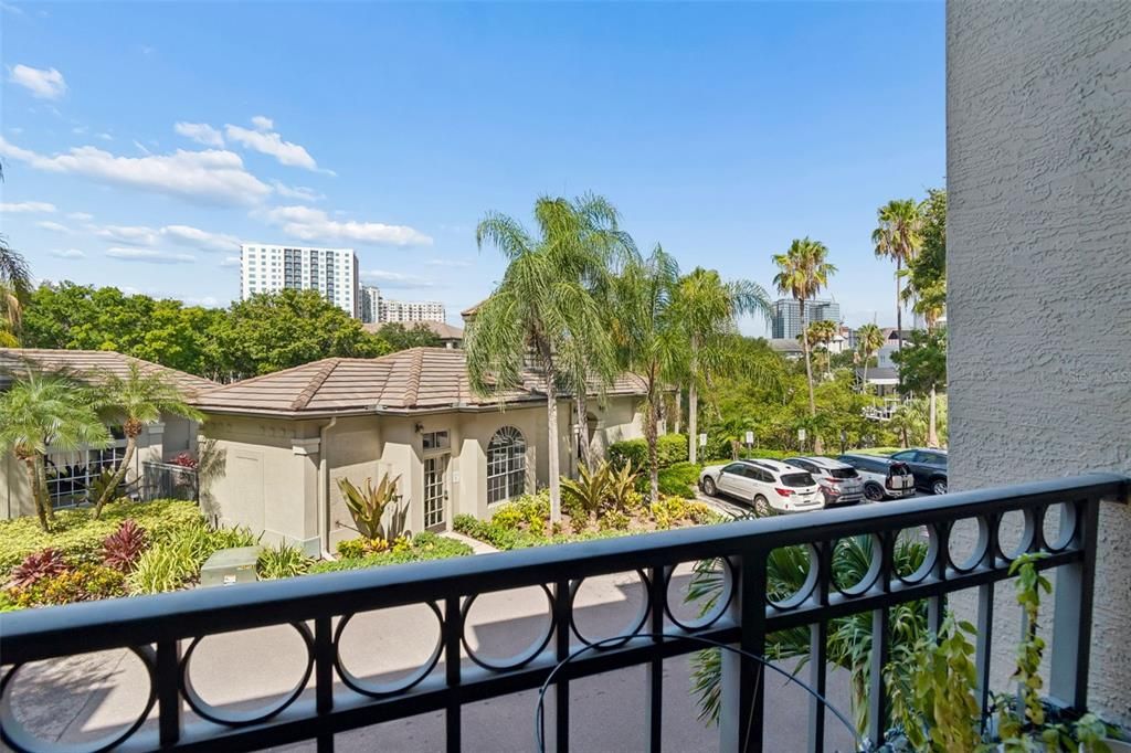 For Sale: $719,000 (3 beds, 2 baths, 1514 Square Feet)