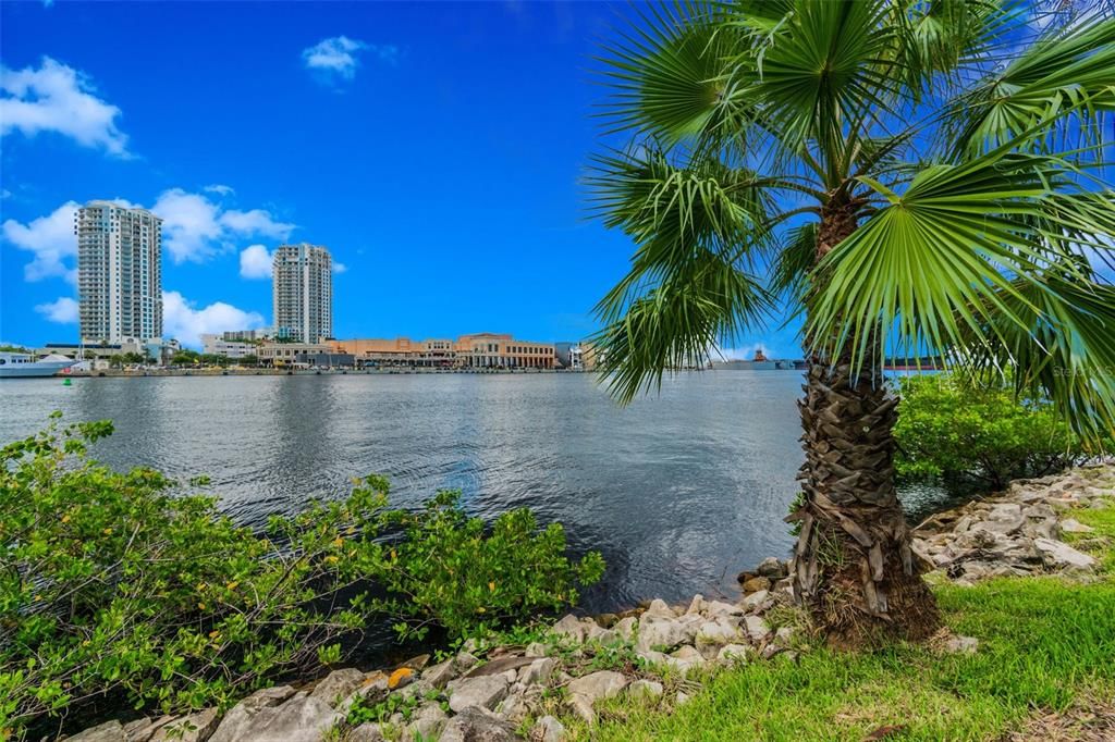 For Sale: $719,000 (3 beds, 2 baths, 1514 Square Feet)