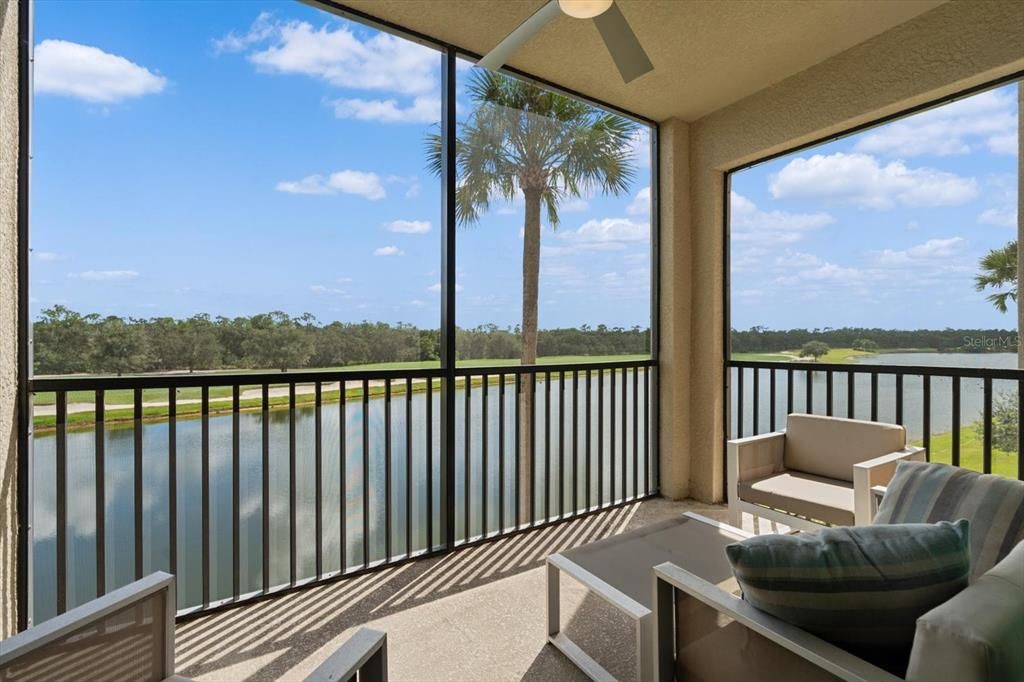 For Rent: $2,200 (2 beds, 2 baths, 1142 Square Feet)