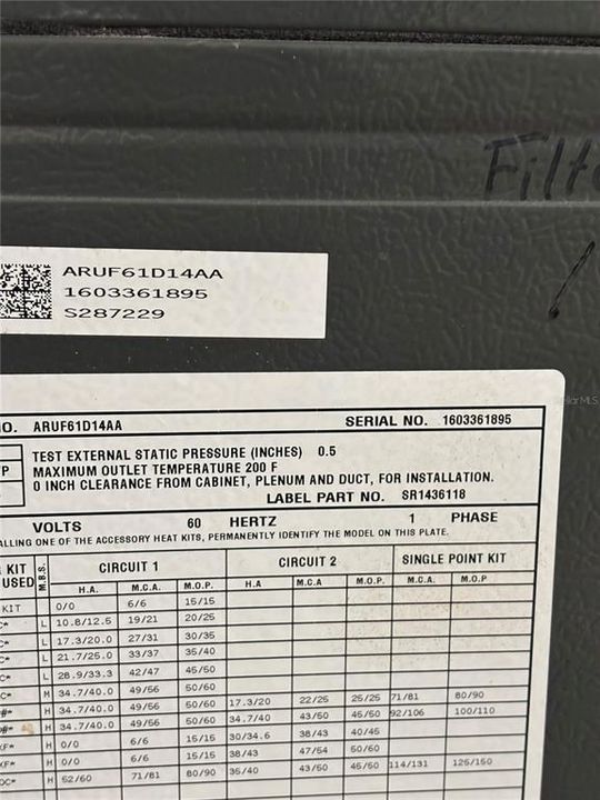 На продажу: $400,000 (3 спален, 2 ванн, 1852 Квадратных фут)