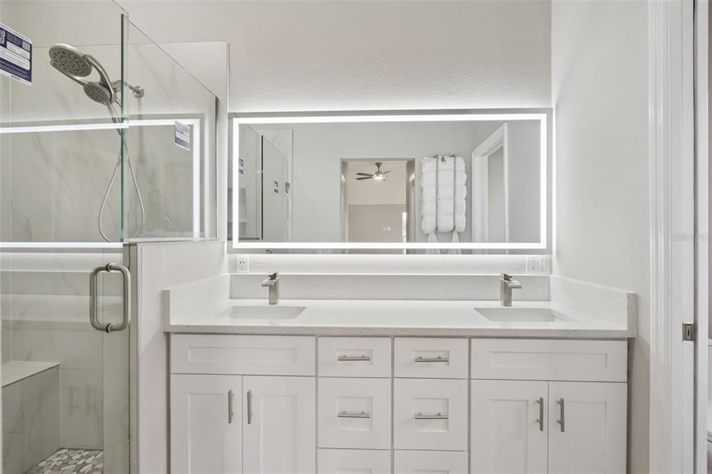 For Sale: $449,900 (2 beds, 2 baths, 1782 Square Feet)
