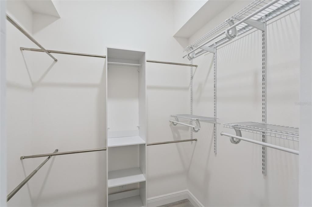 For Sale: $449,900 (2 beds, 2 baths, 1782 Square Feet)