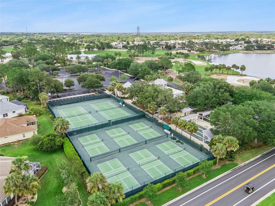 For Sale: $449,900 (2 beds, 2 baths, 1782 Square Feet)
