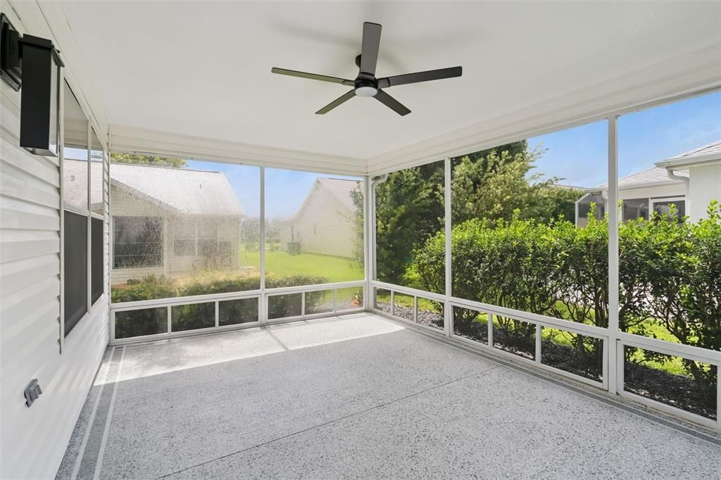 For Sale: $449,900 (2 beds, 2 baths, 1782 Square Feet)