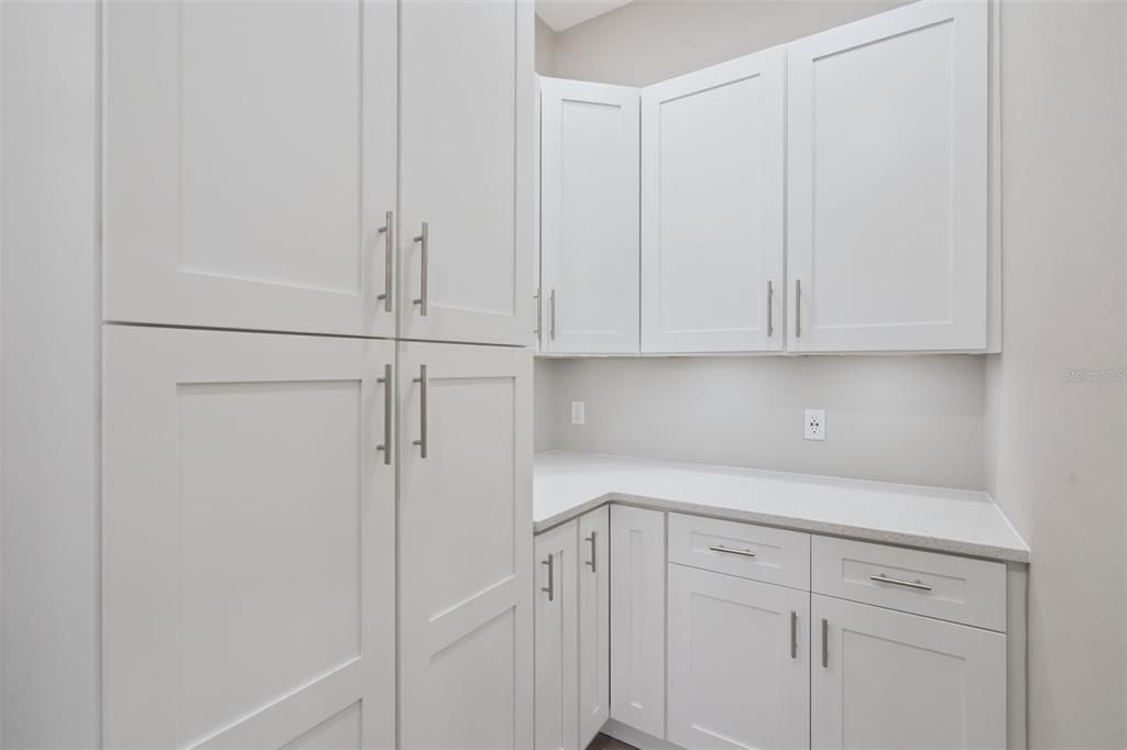 For Sale: $449,900 (2 beds, 2 baths, 1782 Square Feet)