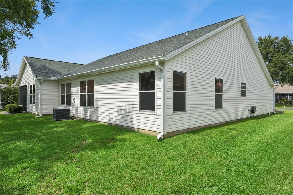 For Sale: $449,900 (2 beds, 2 baths, 1782 Square Feet)