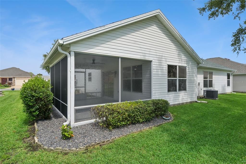 For Sale: $449,900 (2 beds, 2 baths, 1782 Square Feet)