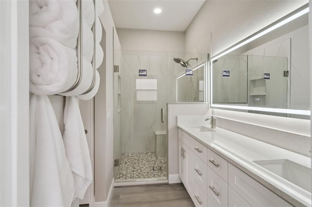 For Sale: $449,900 (2 beds, 2 baths, 1782 Square Feet)