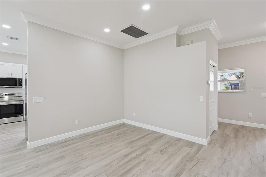 For Sale: $449,900 (2 beds, 2 baths, 1782 Square Feet)