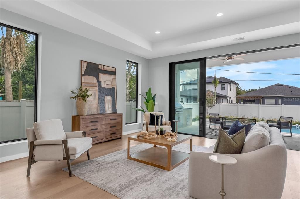 En Venta: $1,549,000 (5 camas, 4 baños, 3283 Pies cuadrados)