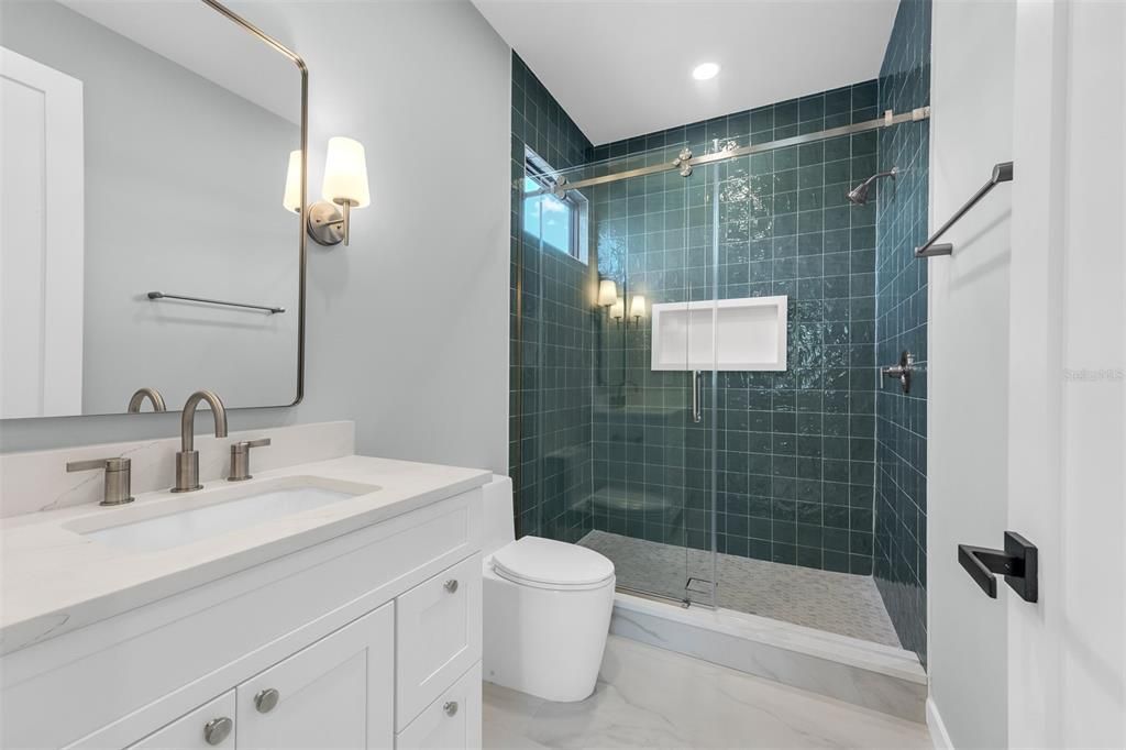 En Venta: $1,549,000 (5 camas, 4 baños, 3283 Pies cuadrados)