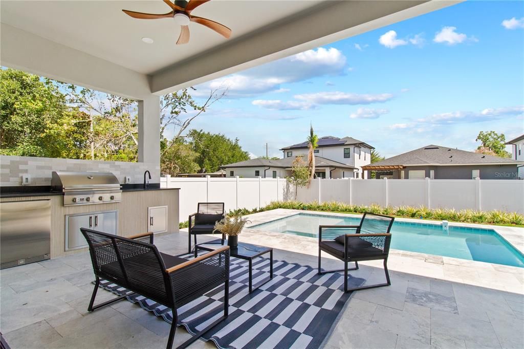 En Venta: $1,549,000 (5 camas, 4 baños, 3283 Pies cuadrados)