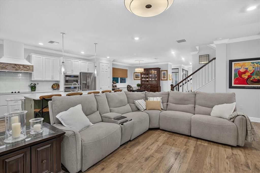 For Sale: $874,900 (4 beds, 3 baths, 3164 Square Feet)