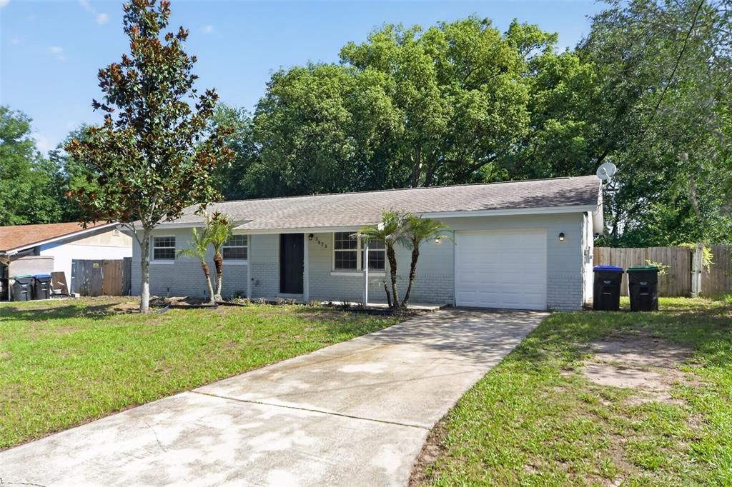 For Sale: $269,800 (3 beds, 1 baths, 1050 Square Feet)