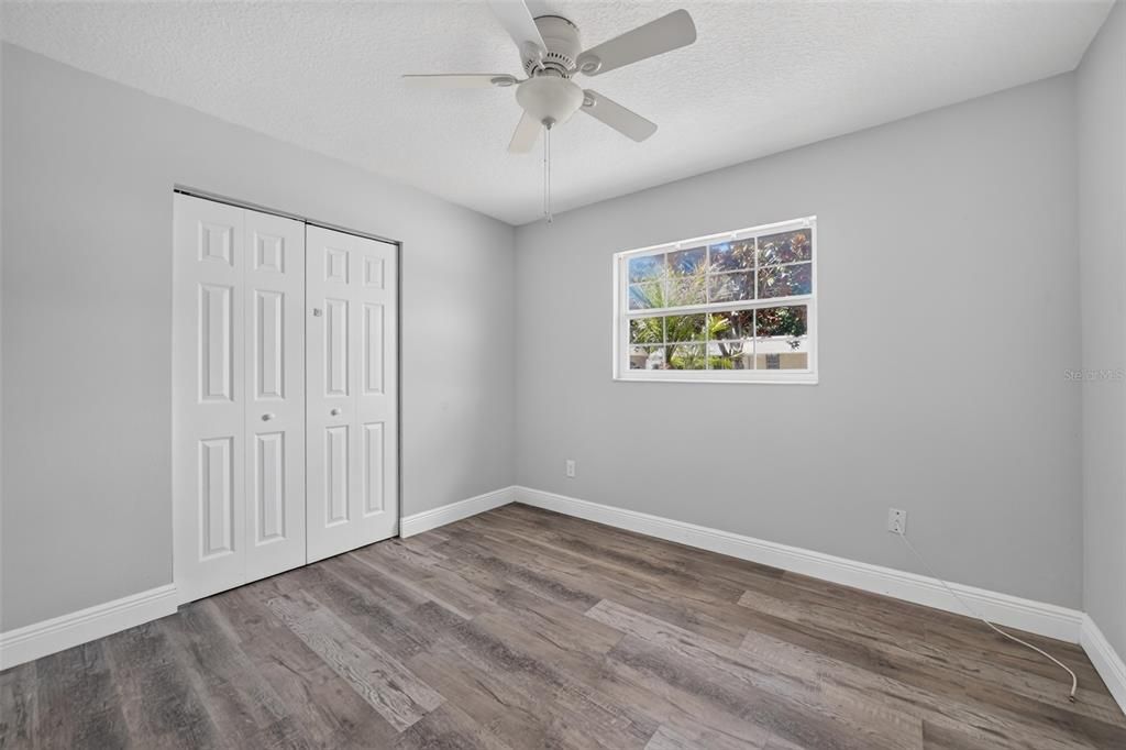 For Sale: $269,800 (3 beds, 1 baths, 1050 Square Feet)