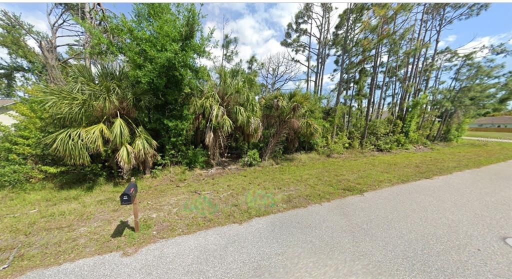 For Sale: $48,000 (0.24 acres)