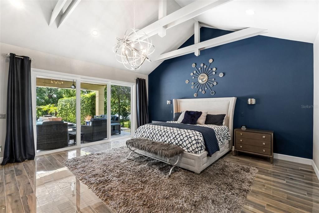 En Venta: $2,500,000 (6 camas, 4 baños, 4858 Pies cuadrados)