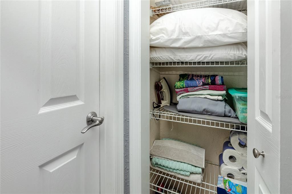 For Rent: $2,200 (1 beds, 1 baths, 682 Square Feet)