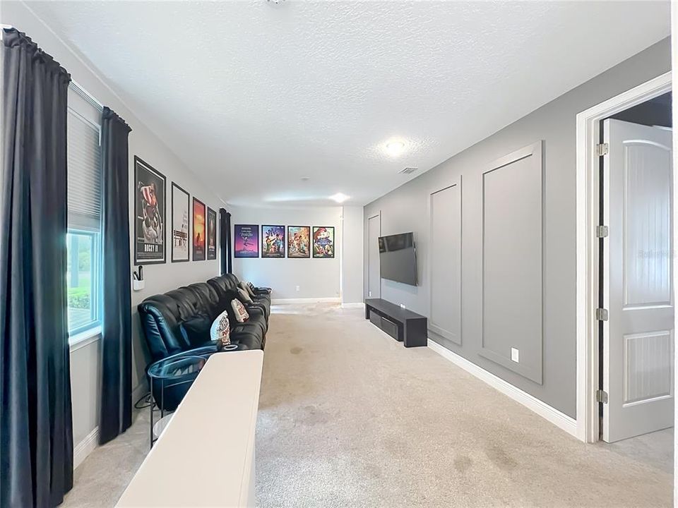 En Venta: $745,000 (6 camas, 5 baños, 3203 Pies cuadrados)