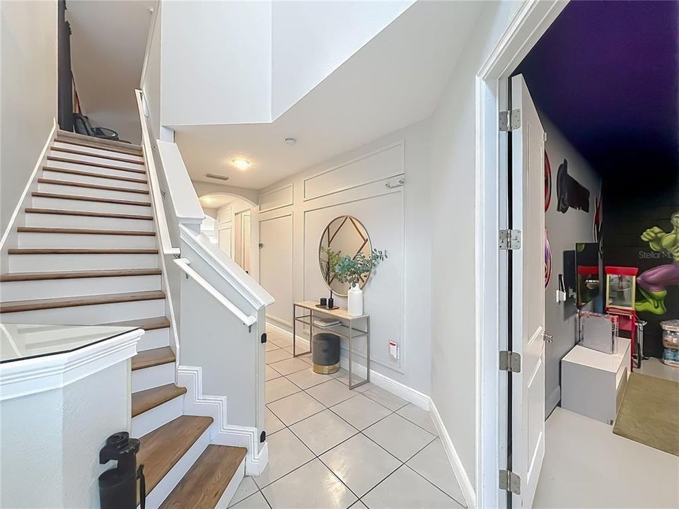 En Venta: $745,000 (6 camas, 5 baños, 3203 Pies cuadrados)