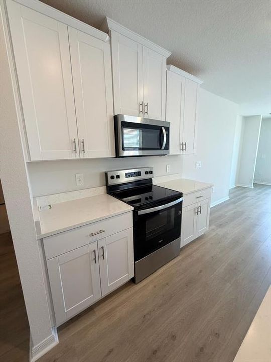 For Rent: $2,200 (3 beds, 2 baths, 1269 Square Feet)