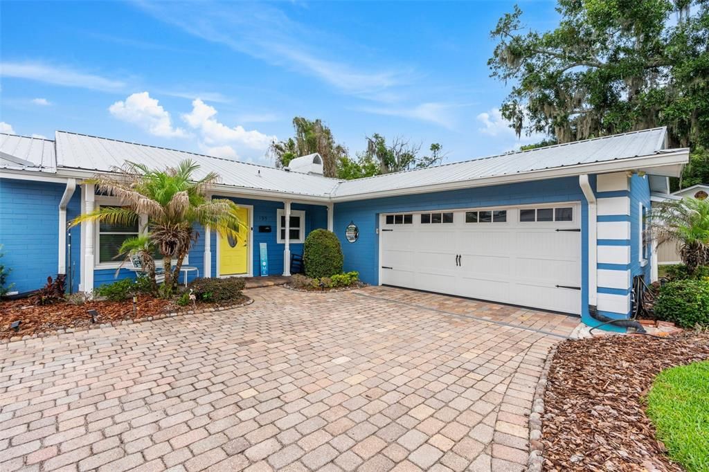 En Venta: $800,000 (3 camas, 2 baños, 1941 Pies cuadrados)