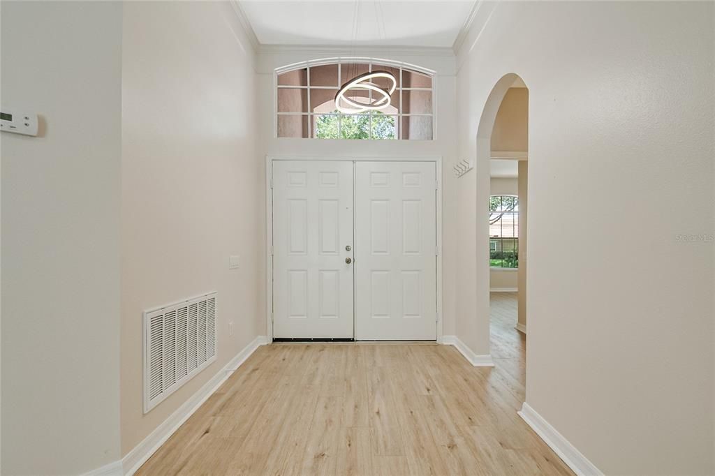 For Rent: $4,000 (3 beds, 2 baths, 2077 Square Feet)