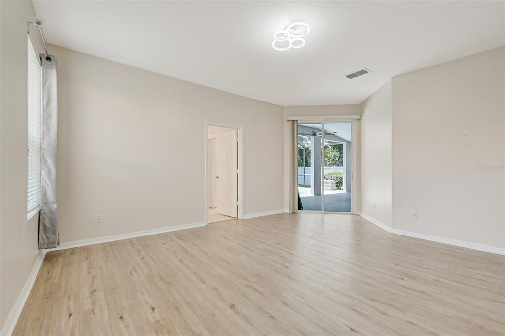 For Rent: $4,000 (3 beds, 2 baths, 2077 Square Feet)