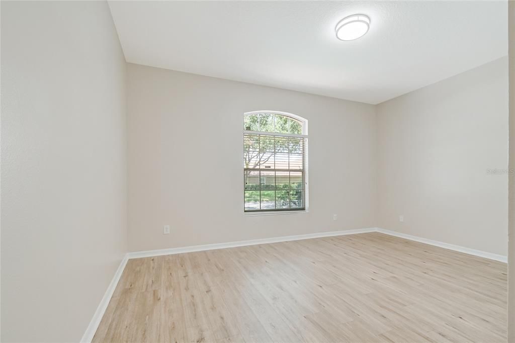 For Rent: $4,000 (3 beds, 2 baths, 2077 Square Feet)