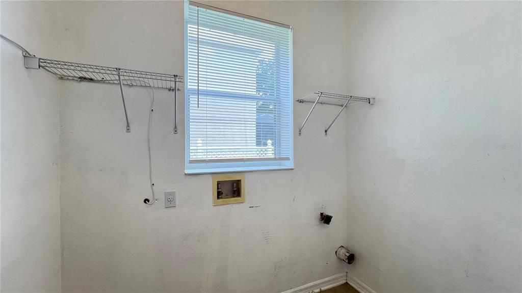 En Renta: $3,595 (5 camas, 3 baños, 3462 Pies cuadrados)