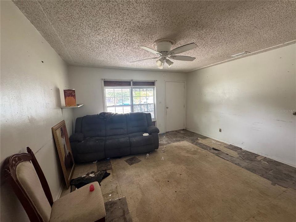 En Venta: $110,000 (3 camas, 1 baños, 1015 Pies cuadrados)