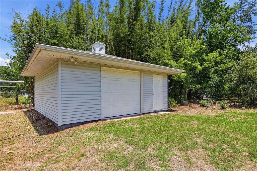 На продажу: $345,000 (3 спален, 2 ванн, 1627 Квадратных фут)