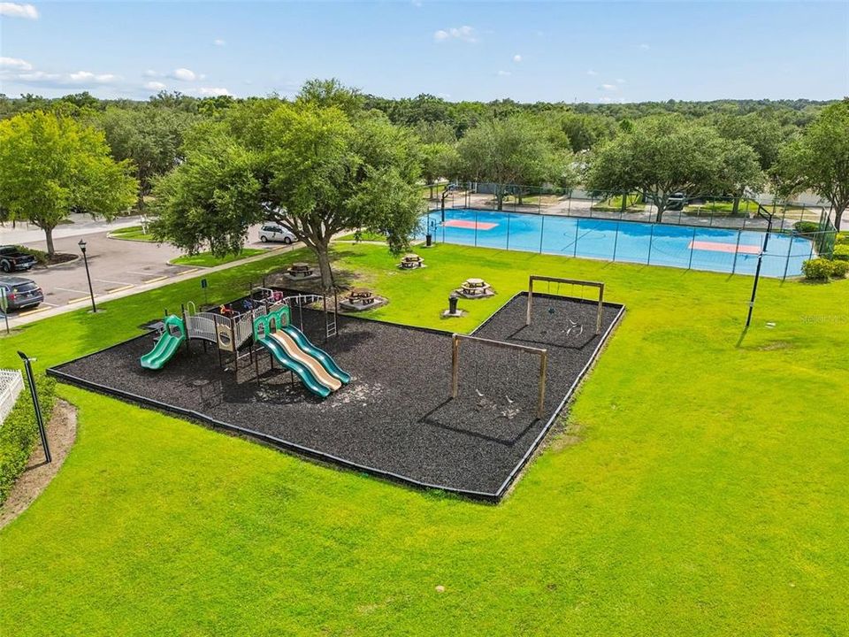 : $425,000 (4 camas, 3 baños, 3295 Pies cuadrados)