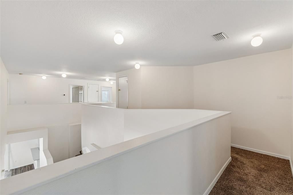 : $425,000 (4 camas, 3 baños, 3295 Pies cuadrados)