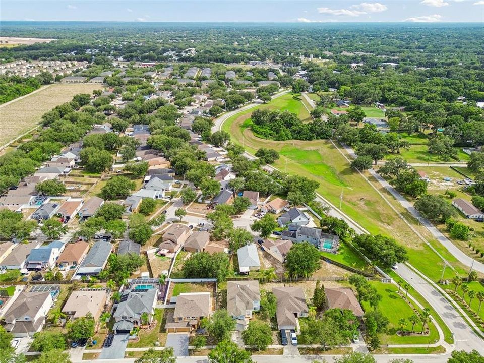 : $425,000 (4 camas, 3 baños, 3295 Pies cuadrados)