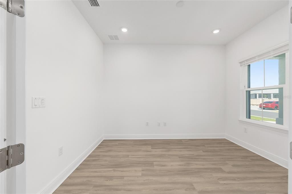 На продажу: $458,890 (2 спален, 2 ванн, 2019 Квадратных фут)