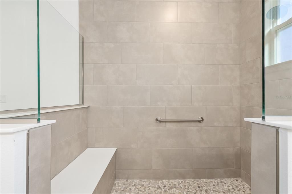 На продажу: $458,890 (2 спален, 2 ванн, 2019 Квадратных фут)