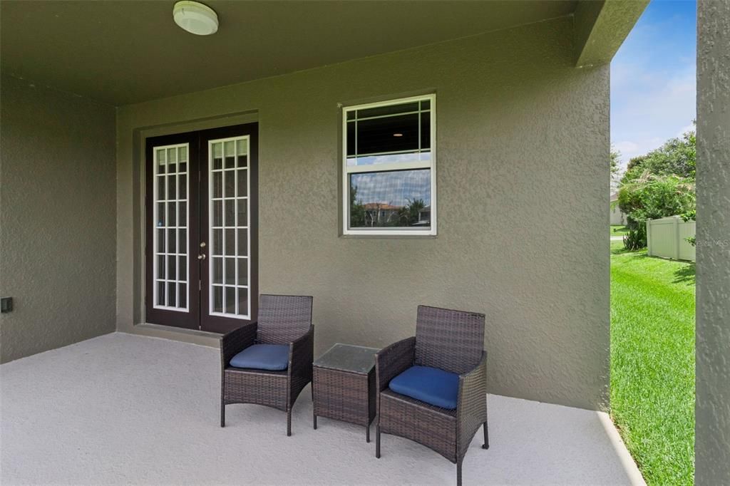 For Sale: $910,000 (5 beds, 4 baths, 3505 Square Feet)