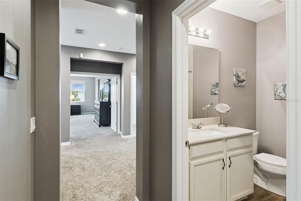 For Sale: $910,000 (5 beds, 4 baths, 3505 Square Feet)