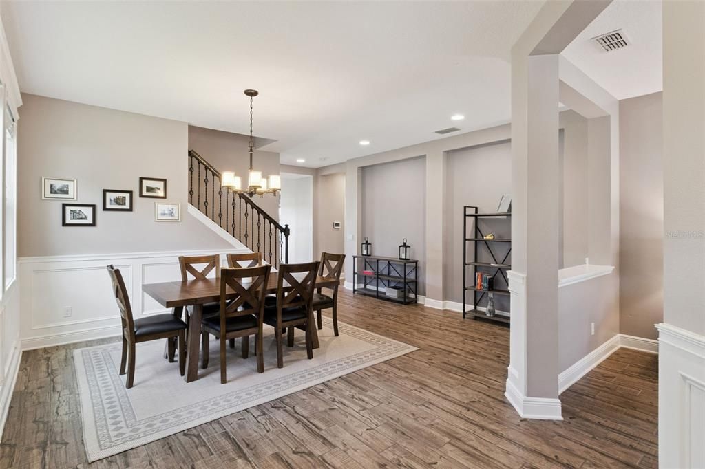 For Sale: $910,000 (5 beds, 4 baths, 3505 Square Feet)