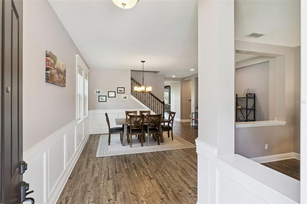 For Sale: $910,000 (5 beds, 4 baths, 3505 Square Feet)