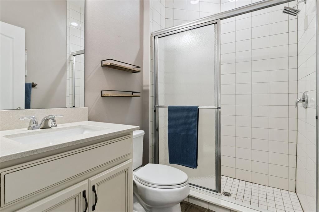 For Sale: $910,000 (5 beds, 4 baths, 3505 Square Feet)