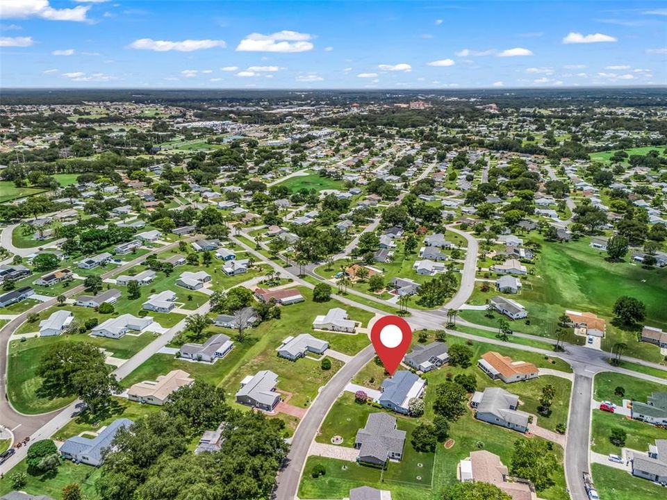 For Sale: $225,900 (2 beds, 2 baths, 1144 Square Feet)