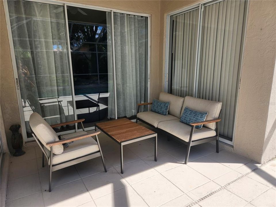 En Renta: $4,500 (4 camas, 3 baños, 2175 Pies cuadrados)