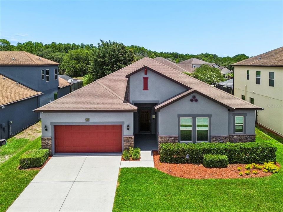 For Sale: $550,000 (4 beds, 3 baths, 2716 Square Feet)
