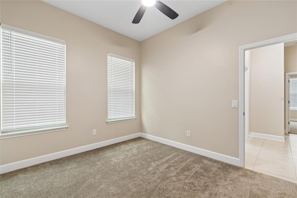 For Sale: $550,000 (4 beds, 3 baths, 2716 Square Feet)
